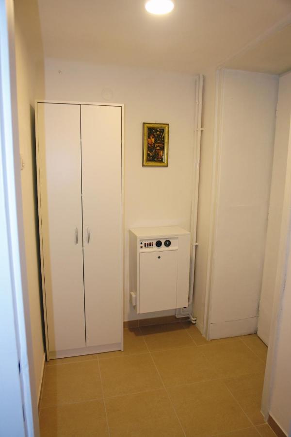 Apartment Tasmajdan Belgrado Exterior foto